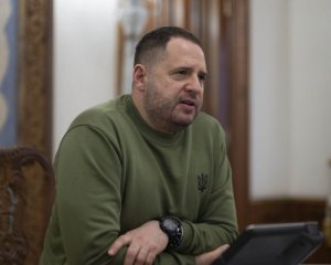 Єрмак сказав, коли обговорять перемовини з Росією