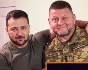 Про що Зеленський говорив із Залужним: західні ЗМІ розкрили деталі