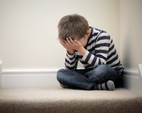 Что делать, если родители унижали в детстве - советы психологов