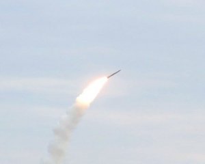 Над Києвом і в районі столиці збили близько 20 російських ракет