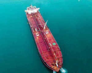 Санкції США зупинили російські тіньові танкери