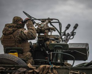 Україна перейшла від наступальних дій до оборонної операції - Сирський