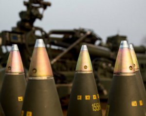 ЕС обещает Украине по два миллиона снарядов ежегодно - назвали сроки