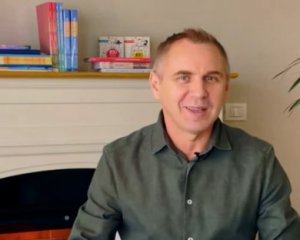 Як сказати правильно українською "у випадку необхідності"