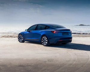 Самая дешевая модель Tesla получит улучшения