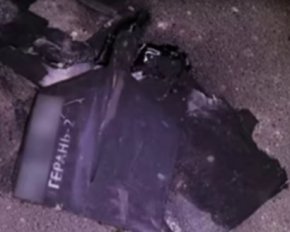 Місце атаки дроном у Харкові показали на відео
