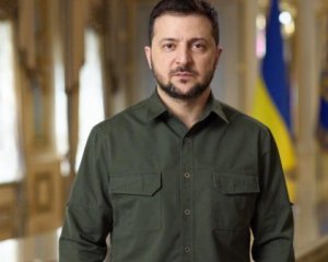 Зеленський пообіцяв французам, що їх військові не будуть помирати в Україні