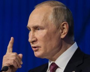 Путин ограничил выезд из РФ некоторым чиновникам