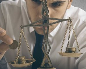 П&#039;ять знаків Зодіаку серед чоловіків, які &quot;вбивають&quot; своєю меркантильністю