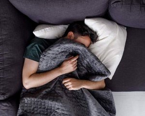 Вісім продуктів, які допоможуть швидше заснути