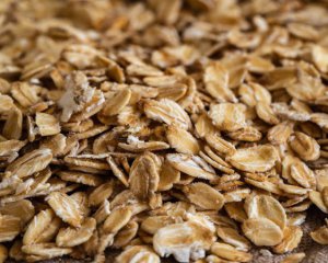 Що буде, якщо два тижні їсти пластівці