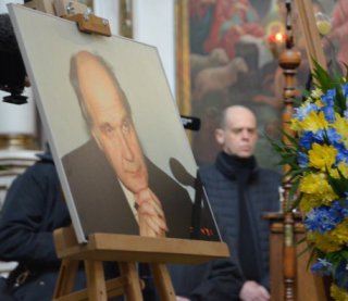 Как прощались с Героем Украины Игорем Юхновским: фото и видео