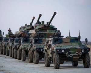 Франция будет передавать Украине списанную военную технику