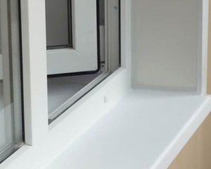 Як повернути білосніжність підвіконню: п'ять дієвих способів, які вас не розчарують