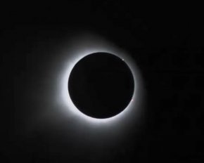 Повне сонячне затемнення: NASA показує трансляцію - відео