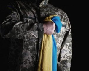 В Україну повернули тіла 99 полеглих захисників