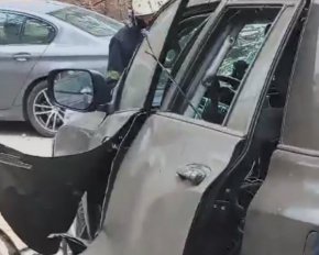 В Москве взорвали автомобиль с предателем, бывшим офицером СБУ - российские сети