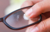 Как убрать царапины на очках для зрения: советы и способы