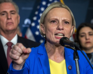 Конгресвумен українського походження виступила проти фінансової допомоги Києву