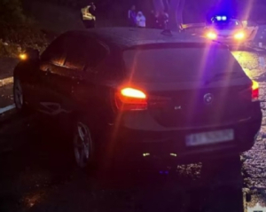 Водій BMW збив двох людей на Кільцевій: одна потерпіла померла