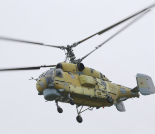 ГУР сожгло вражеский вертолет Ка-32 на аэродроме в Москве