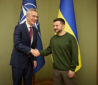 Столтенберг сказал, пригласят ли Украину в НАТО на саммите в июле