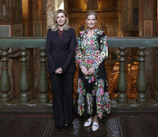 Зеленская в элегантном костюме встретилась с герцогиней Эдинбургской в Киеве