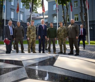 Зеленський та Столтенберг подивилися на підготовку українських військових за стандартами НАТО