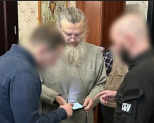 СБУ проводит обыски у митрополита Московской церкви Луки: подробности