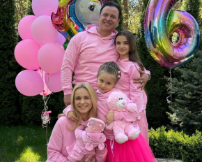 Аниматоры, розовый торт и стиль Барби: Ребрик выложила фото из роскошного дня рождения дочери