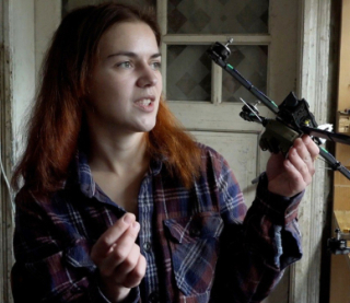 Как ювелирная мастер собирает дроны, которыми ВСУ уничтожают оккупантов: фото и видео