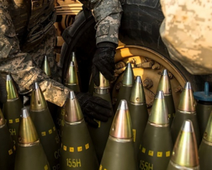 Украина получит прототипы боеприпасов, которые могут бить на 100 км