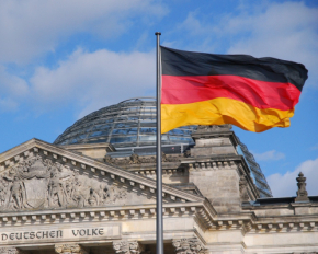 Германия приобретет у США три системы HIMARS для Украины