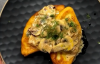 Картопляні зрази з сиром під грибним соусом: як швидко приготувати обід для всієї сім'ї