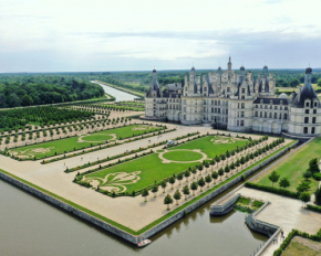 10 дивовижних замків Європи, які варто побачити хоча б раз в житті