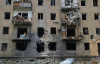 Россияне днем ударили по центру Херсона. Фото поврежденных жилых домов