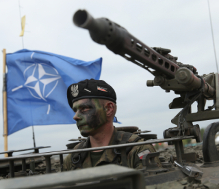Дефіцит солдат у ЗСУ та імовірність появи інструкторів НАТО в Україні: про що пишуть світові ЗМІ