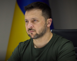 Решения Запада касательно военной помощи Украине очень медленные - Зеленский