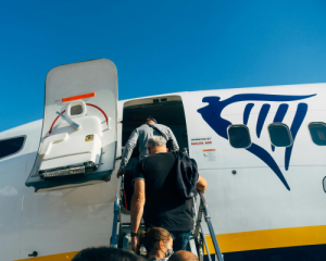 Лоукостер Ryanair отримав рекордні прибутки