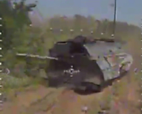 Знищили "танки-сараї": у Нацгвардії показали відео бойової роботи