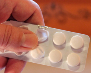 Аспирин творит чудеса: как использовать таблетки в быту