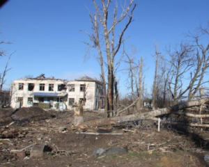 Макіївка на Луганщині під постійним вогнем, але люди не хочуть виїжджати - Лисогор