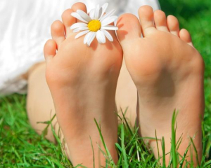 Шість дієвих способів, як зменшити пітливість ніг