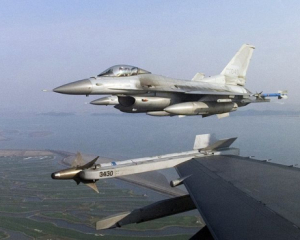 В Бельгии сказали, сколько истребителей F-16 передадут Украине