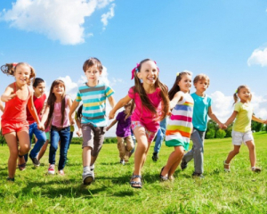 Вісім ідей, як організувати відпочинок дітей  влітку