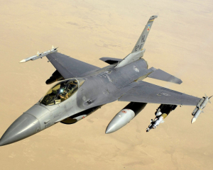 Умєров сподівається, що F-16 надійдуть дуже скоро