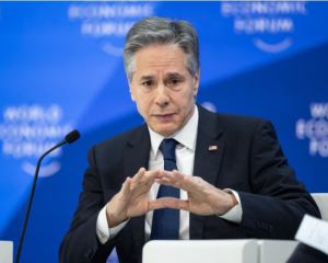 Блінкен підтвердив, що США дозволили Україні бити їхньою зброєю по РФ