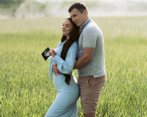 Блогер Верба станет матерью впервые: чувственная фотосессия с мужем