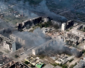 Українські військові показали кадри зі знищеного Вовчанська: відео