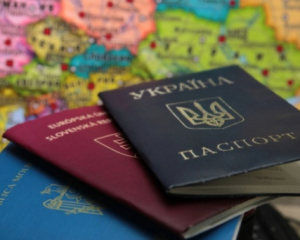 Военнообязанным украинцам с двойным гражданством ограничили выезд из Украины – посольство США